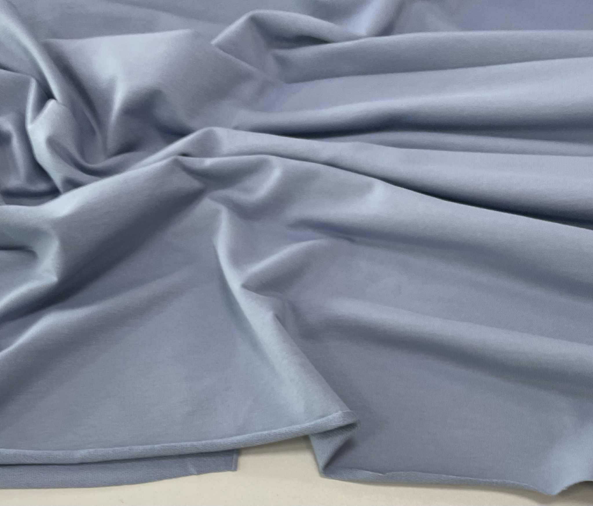Kilpinis trikotažas RAIN WASHED, 240 g/m2 — trikotažas | Trys Pelėdos