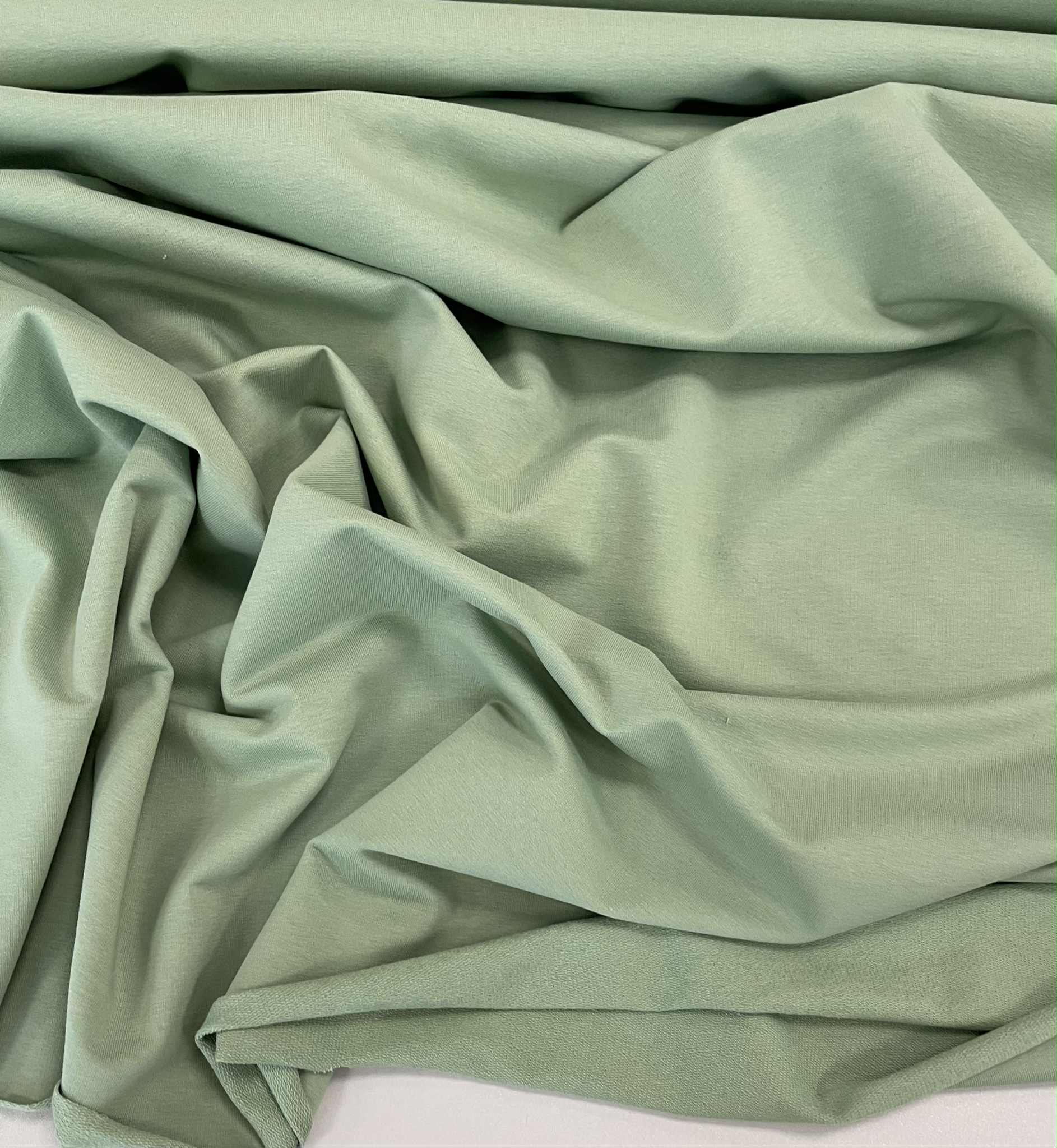 Kilpinis trikotažas SAGE GREEN, 240 g/m2 — trikotažas | Trys Pelėdos