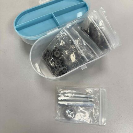 Metalinių spaudžių rinkinys