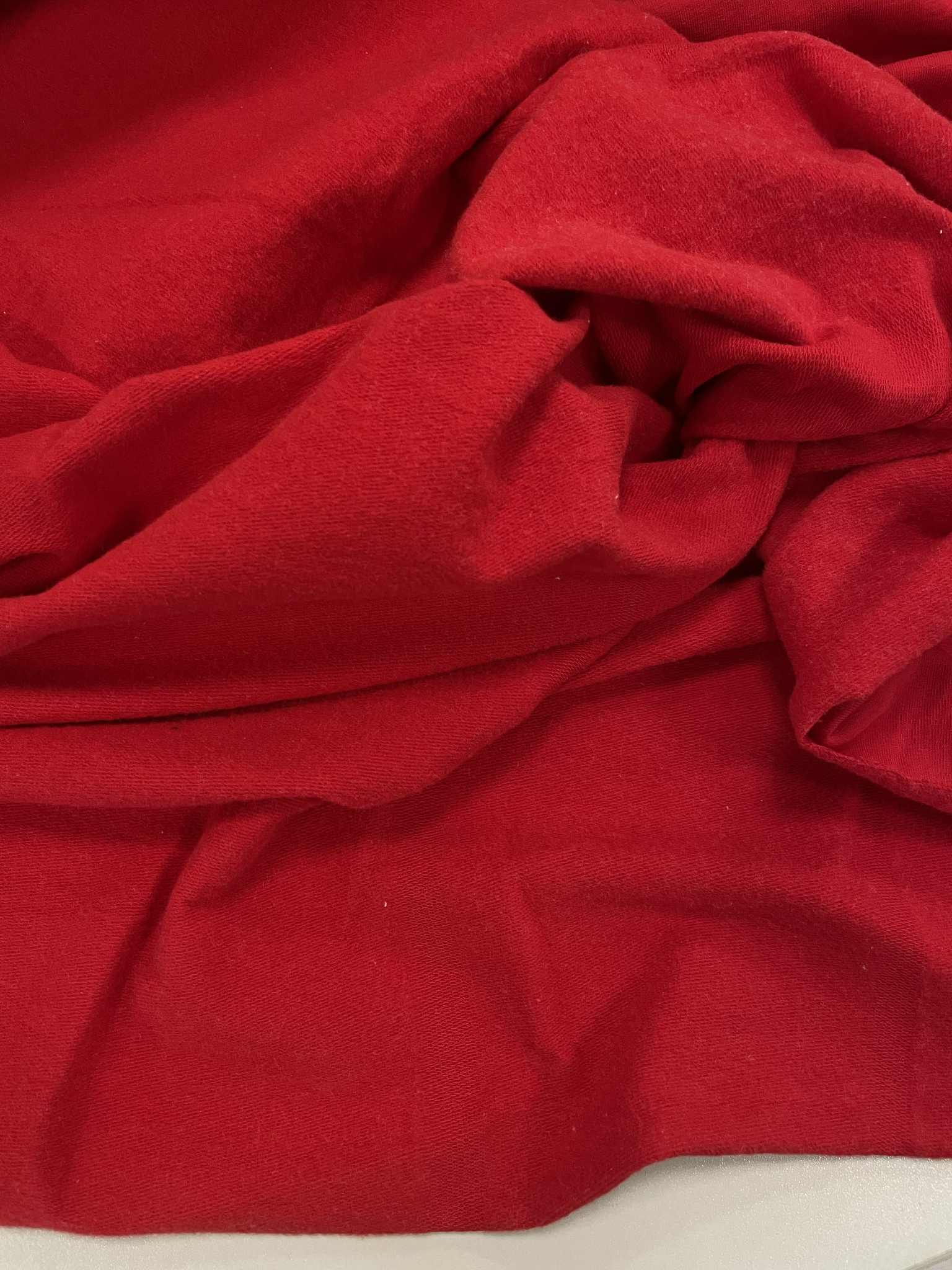 Pašiltintas, nestoras elastingas trikotažas Red (2 nuotr.) — trikotažas | Trys Pelėdos
