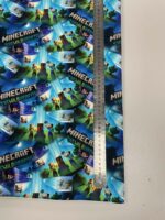 Kilpinis, skaitmeninės spaudos trikotažas Minecraft mėlynas fonas