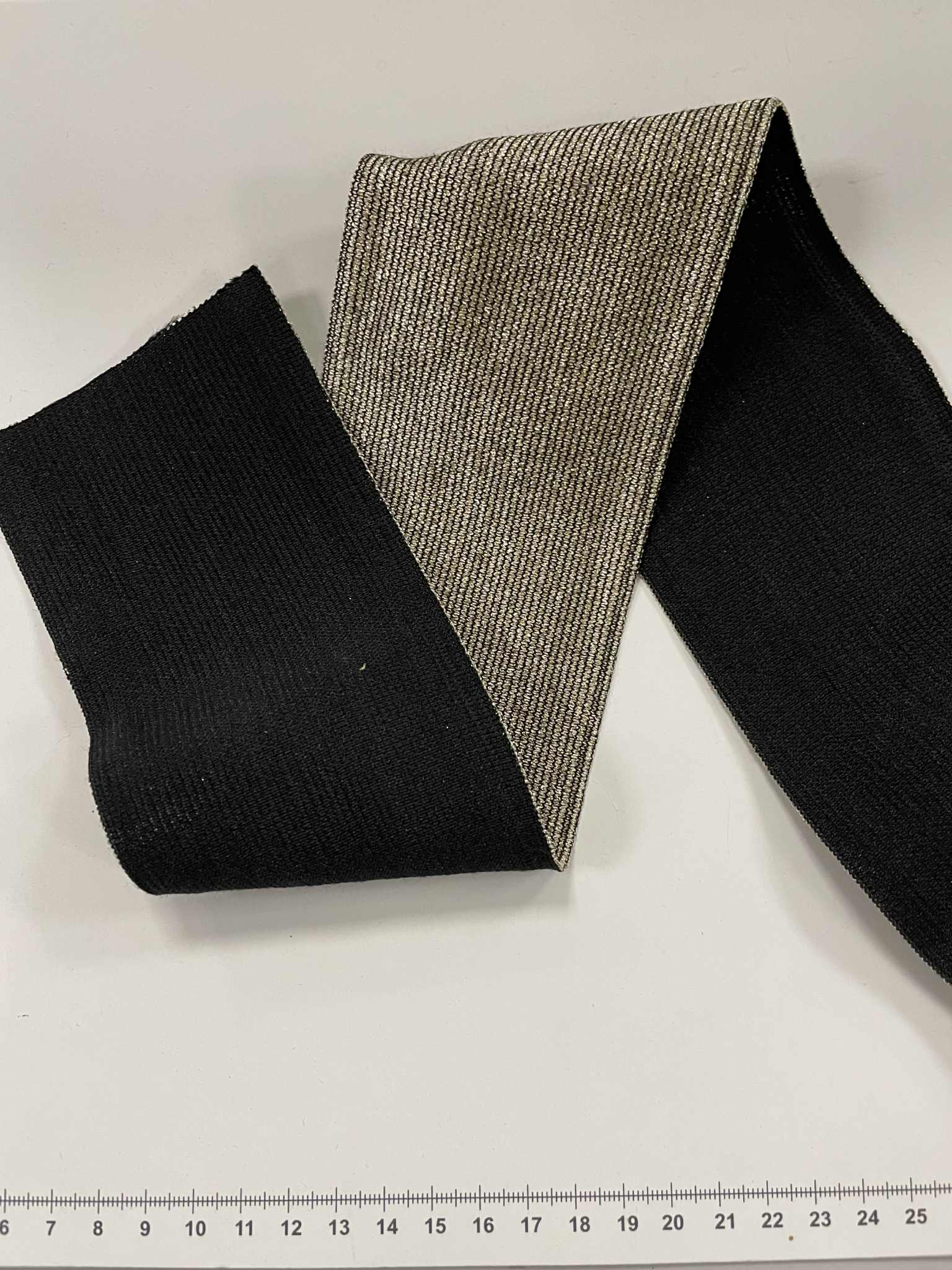 Metalizuota guma 80 mm, Auksinė/juoda