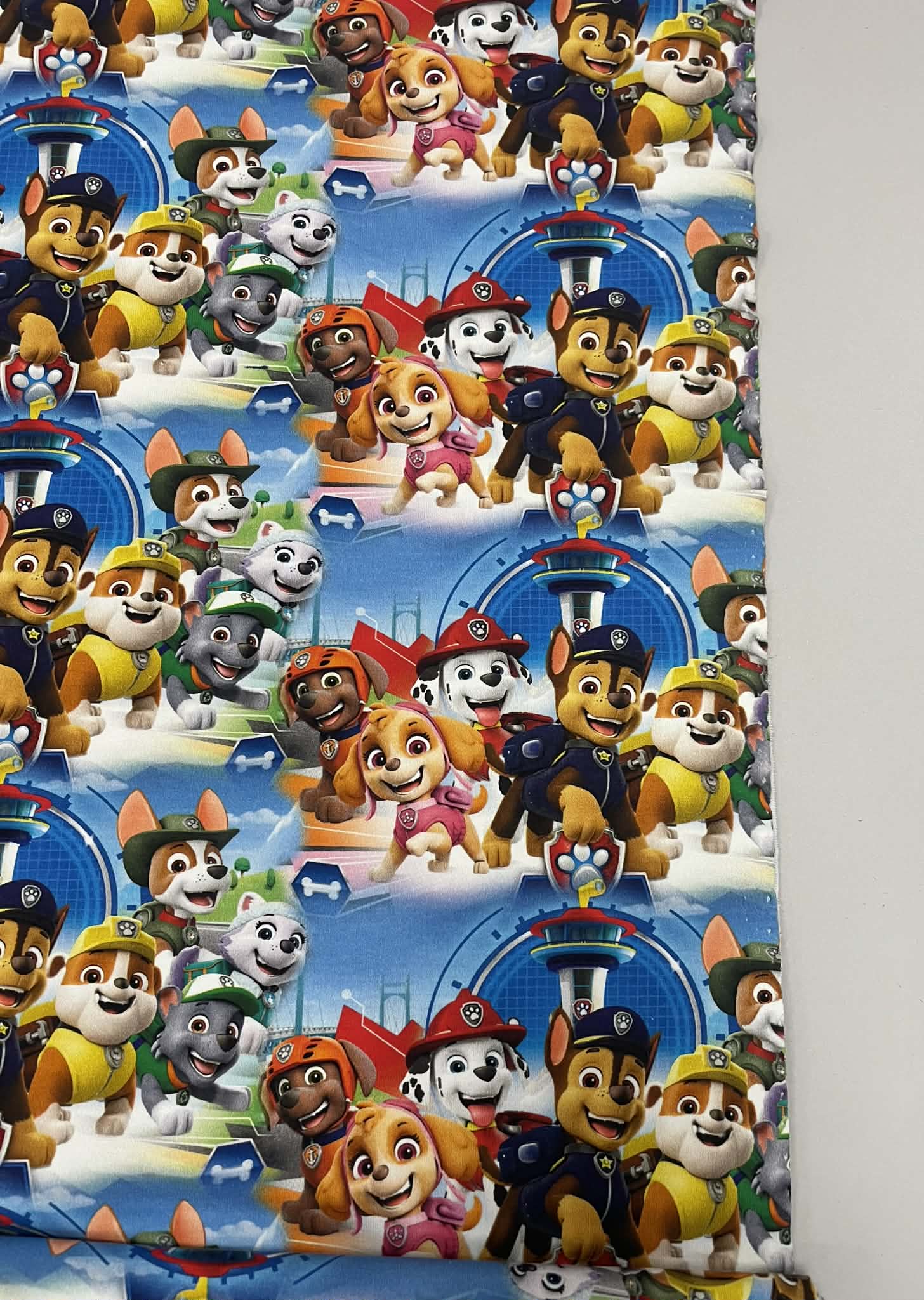 Kilpinis, skaitmeninės spaudos trikotažas Šunyčiai patruliai Kilpinis, skaitmeninės spaudos trikotažas Šunyčiai patruliai