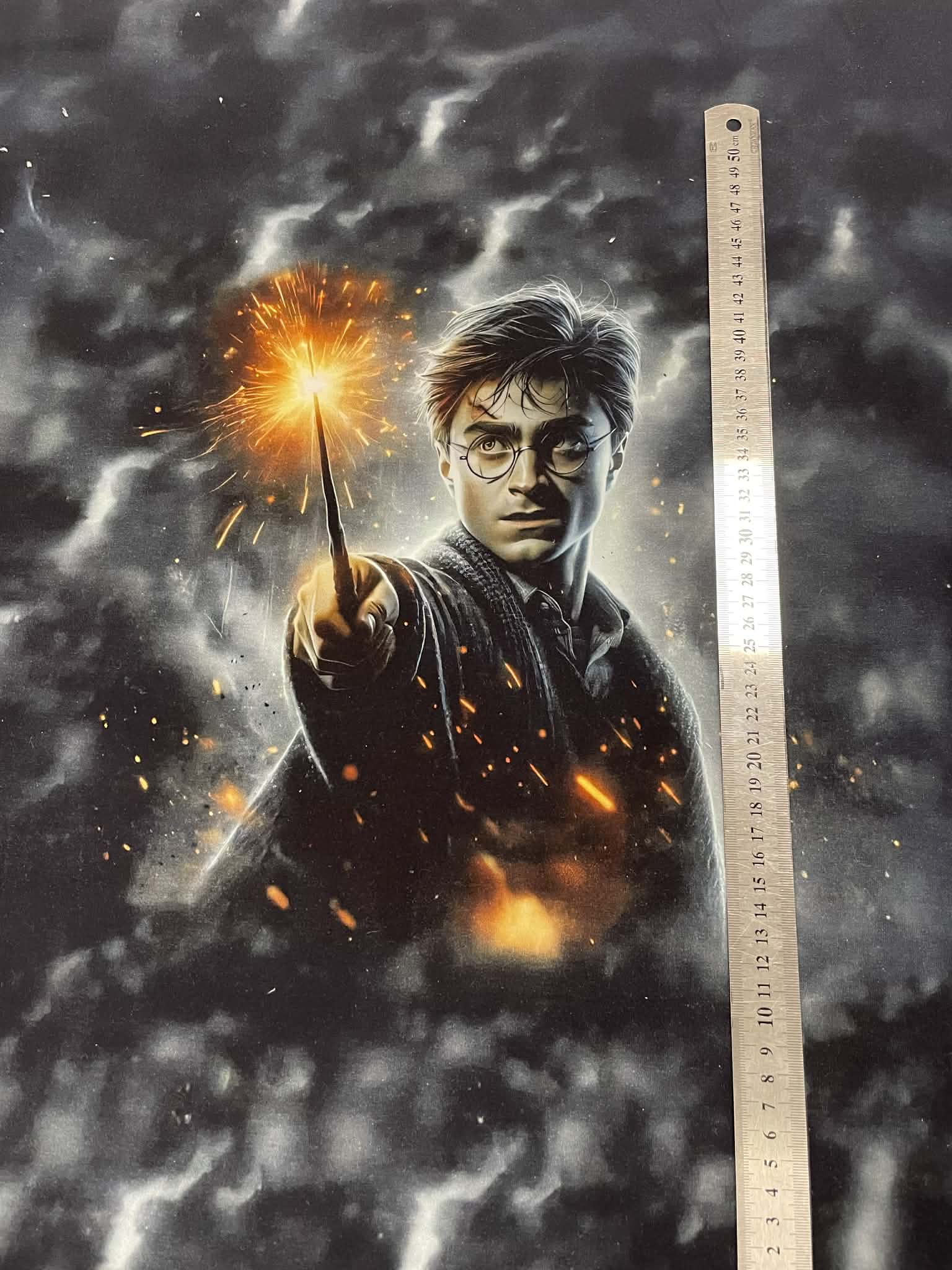 Kilpinis, skaitmeninės spaudos trikotažo fragmentas su panele, Haris Poteris (4 nuotr.) — trikotažas | Trys Pelėdos