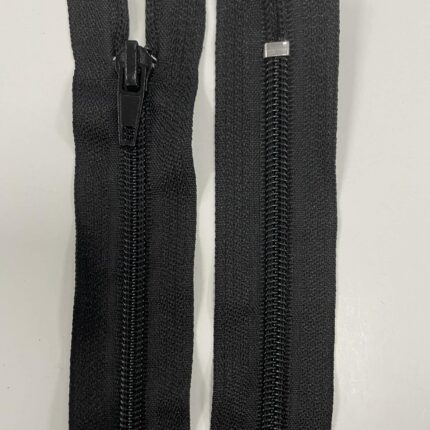 Spiralinis užtrauktukas "Juodas", 18 cm — siuvimo užtrauktukai | Trys Pelėdos