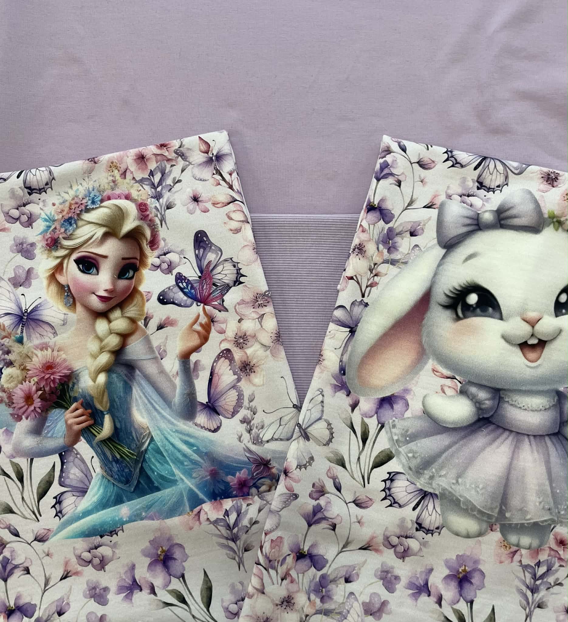 Kilpinio trikotažo, kilpinio trikotažo motyvų ir RIB trikotažo rinkinys Alyvinė Zuikutė ir Elza Kilpinio trikotažo, kilpinio trikotažo motyvų ir RIB trikotažo rinkinys Alyvinė Zuikutė ir Elza