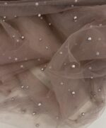 Minkštas tiulis su karoliukais Šviesiai rudas