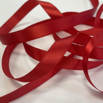 Atlasinė juostelė 12mm,raudona