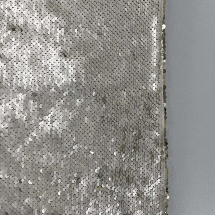 Audinys su dvispalviais žvyneliais Auksinis