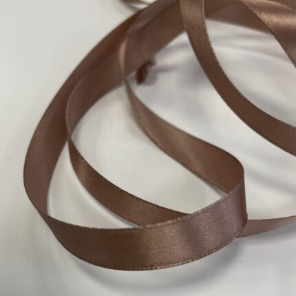 Atlasinė juostelė 12mm, kakavinė