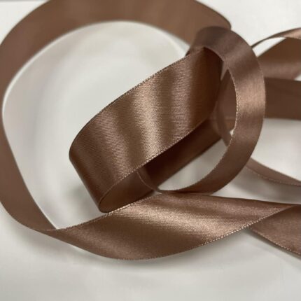 Atlasinė juostelė 25mm, kakavinė