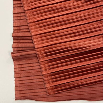 Sintetinis gofruotas veliūras Plytinis