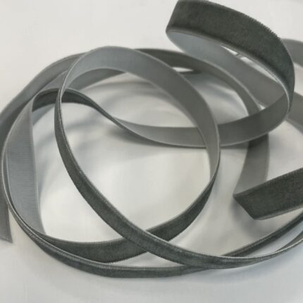 Dekoratyvinė veliūrinė juostelė, 13 mm, chaki