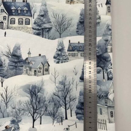 Kilpinis, skaitmeninės spaudos trikotažas Apsnigtas kaimelis