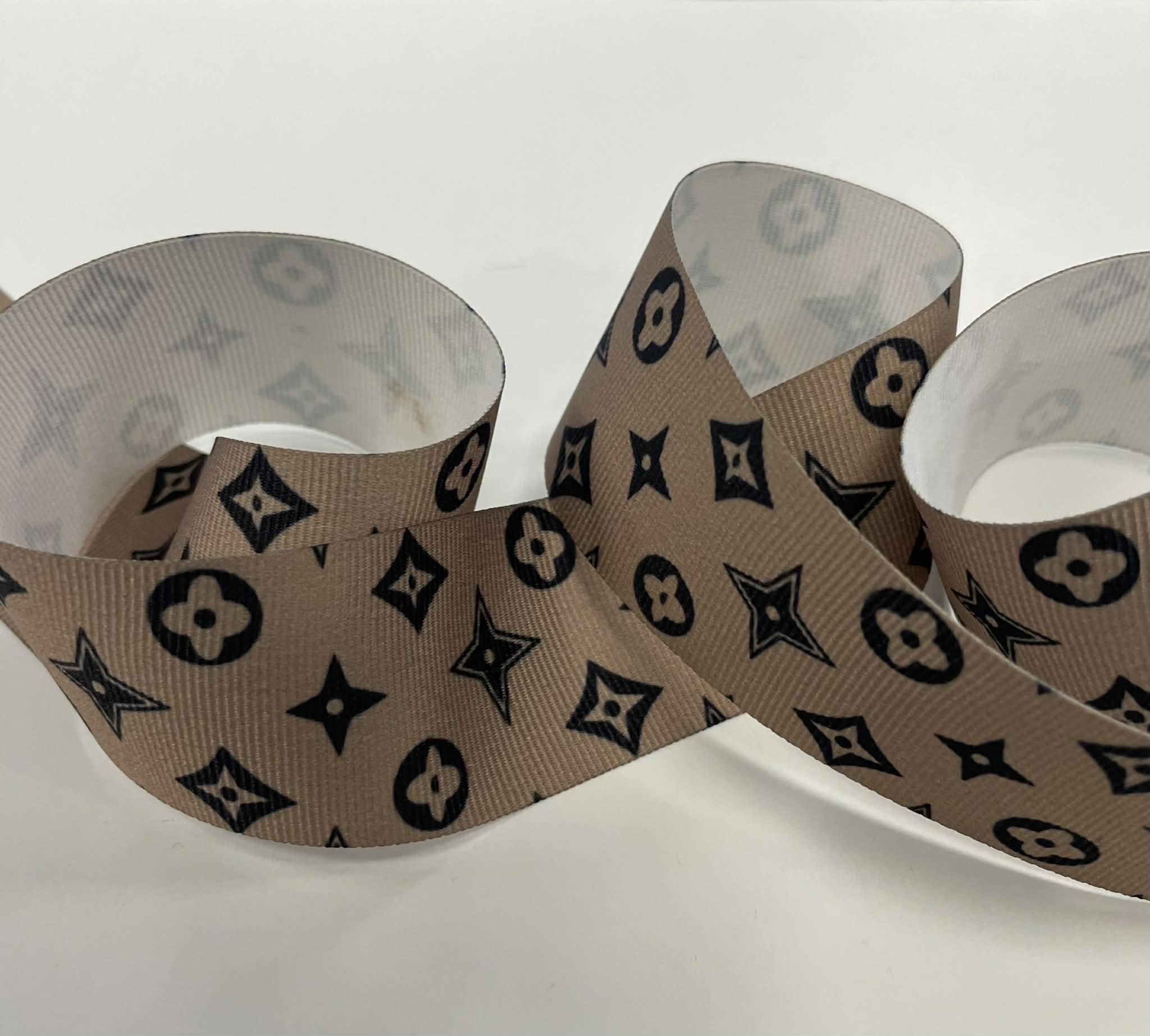 Dekoratyvinė juostelė, 40 mm — siuvimo juostelė | Trys Pelėdos