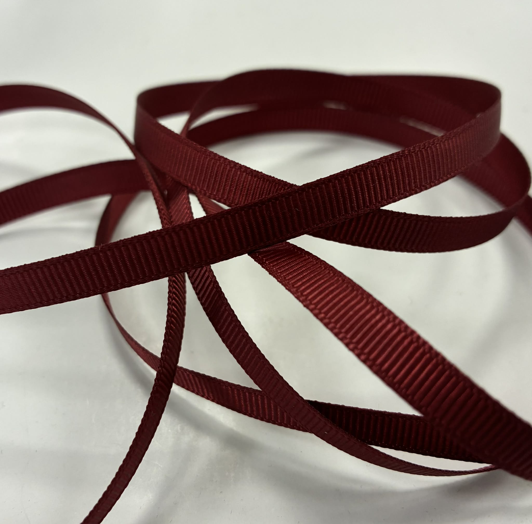 Grosgrain juostelė, 6 mm Bordo 04 Grosgrain juostelė, 6 mm Bordo 04