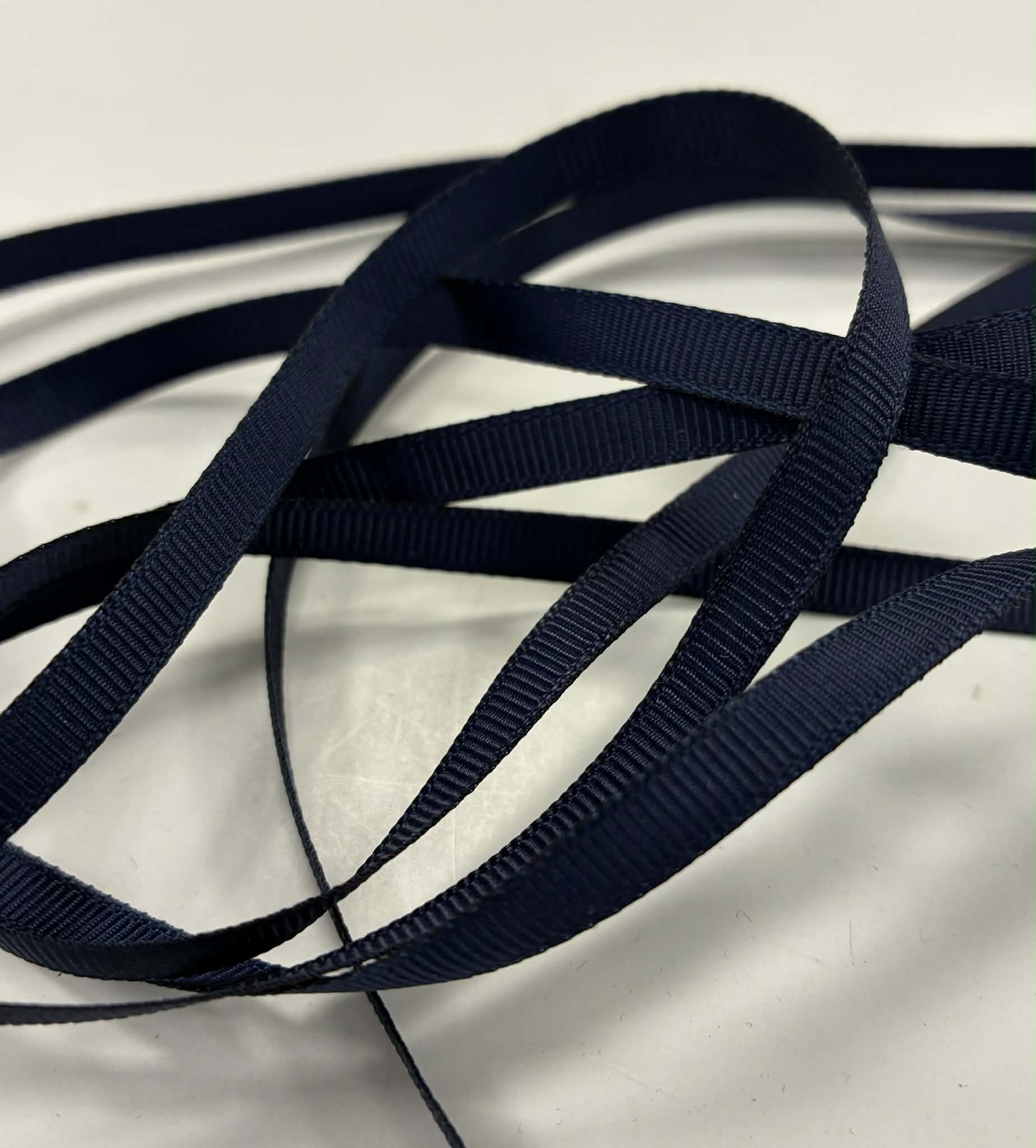Grosgrain juostelė, 6 mm Tamsi mėlyna 25 Grosgrain juostelė, 6 mm Tamsi mėlyna 25