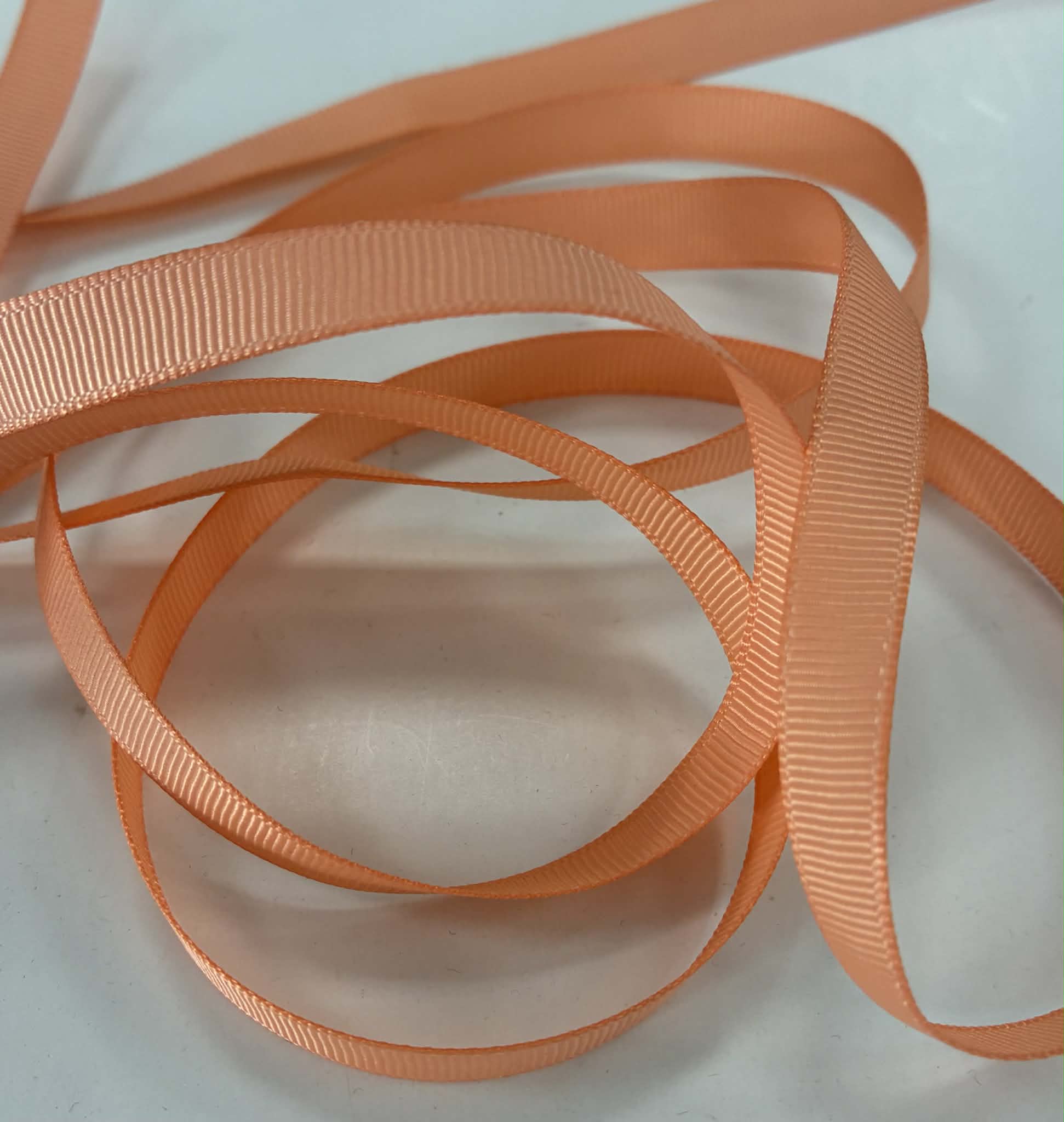 Grosgrain juostelė, 9 mm Persikinė 21