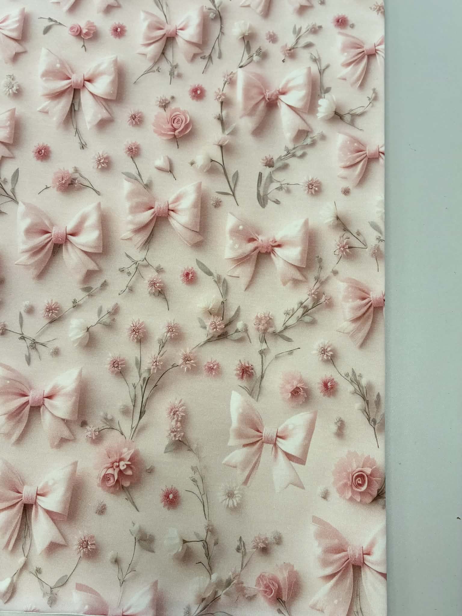 Kilpinis, skaitmeninės spaudos trikotažas Rožiniai kaspinėliai Kilpinis, skaitmeninės spaudos trikotažas Rožiniai kaspinėliai