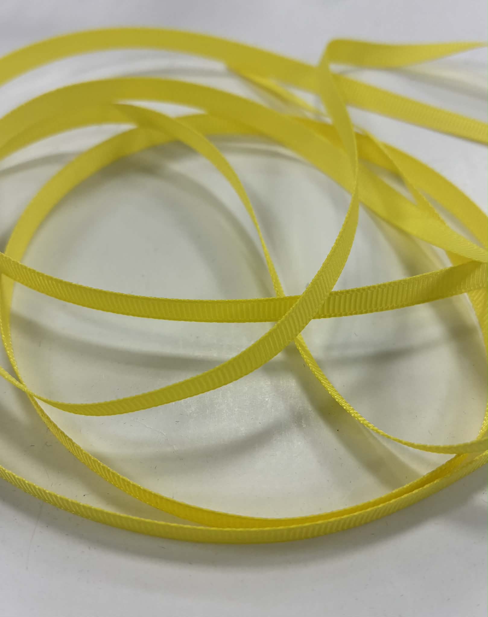 Grosgrain juostelė, 6 mm Šviesi geltona 07