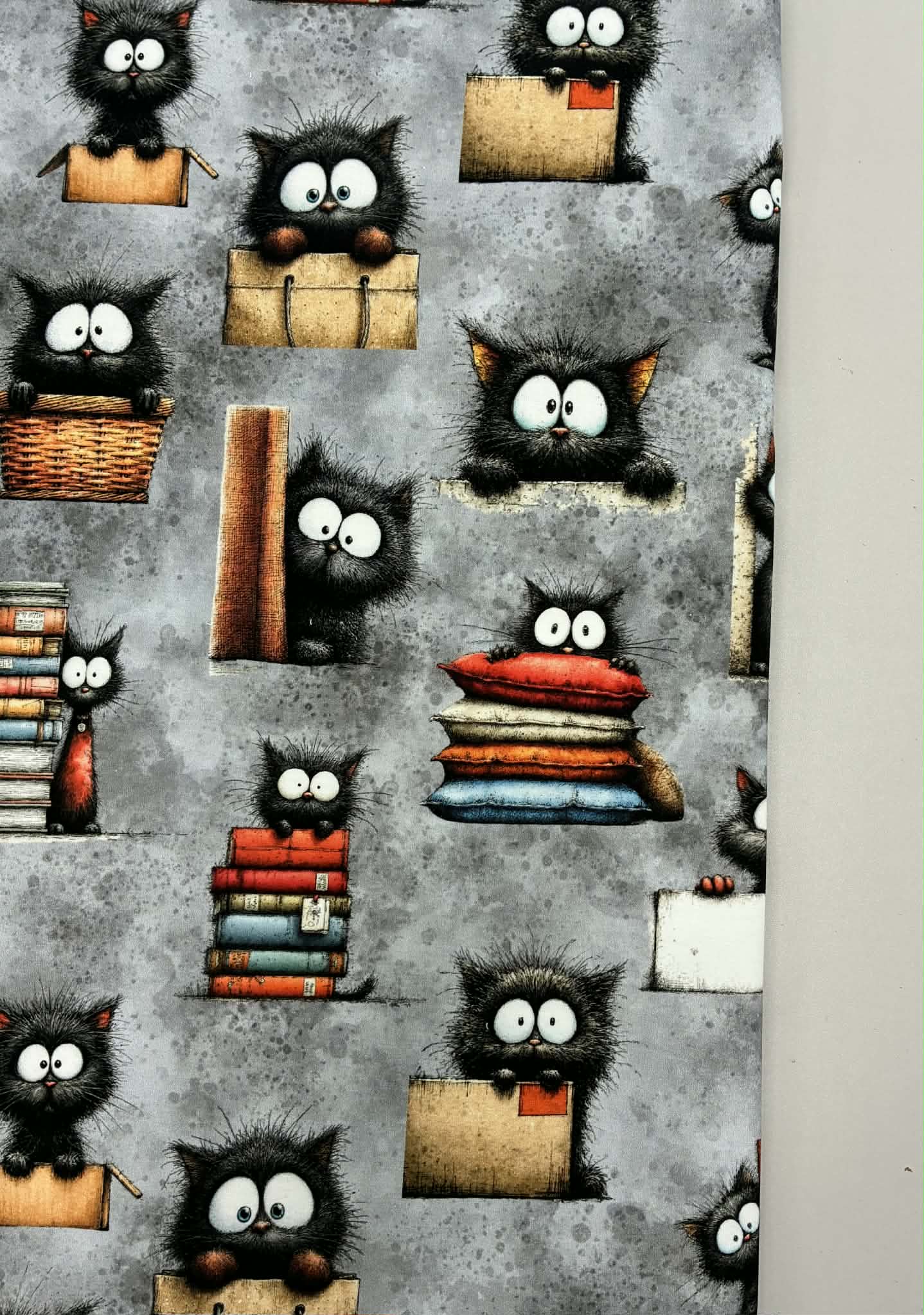 Kilpinis, skaitmeninės spaudos trikotažas Juodi katinukai Kilpinis, skaitmeninės spaudos trikotažas Juodi katinukai