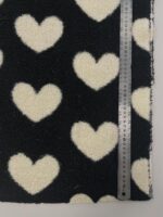 Teddy medžiaga Širdutės-juodas