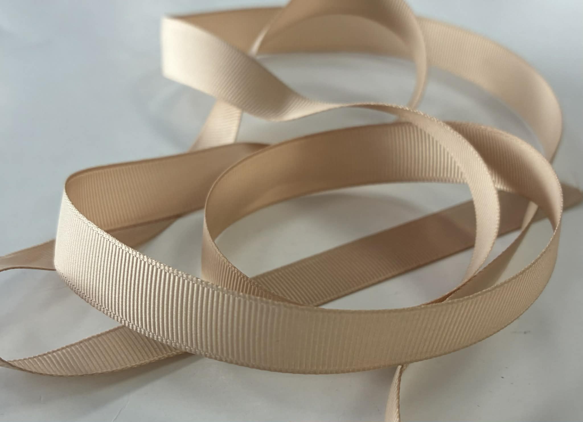 Grosgrain juostelė 15 mm, Šviesiai ruda 38