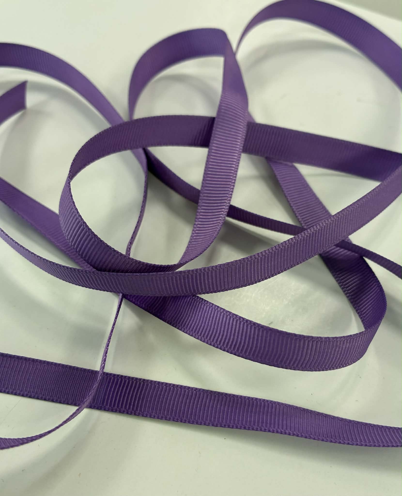 Grosgrain juostelė, 9 mm Tamsi violetinė 34