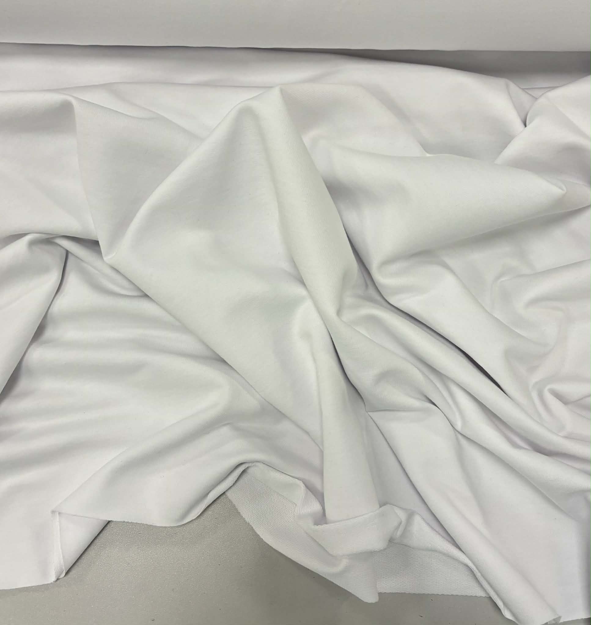 Kilpinis trikotažas OPTIC WHITE, 240 g/m2 — trikotažas | Trys Pelėdos
