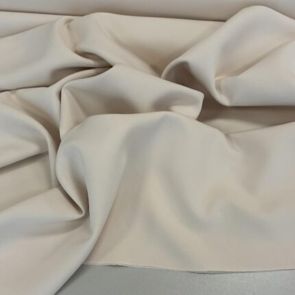 Suknelinis Barbie audinys Šampaninė