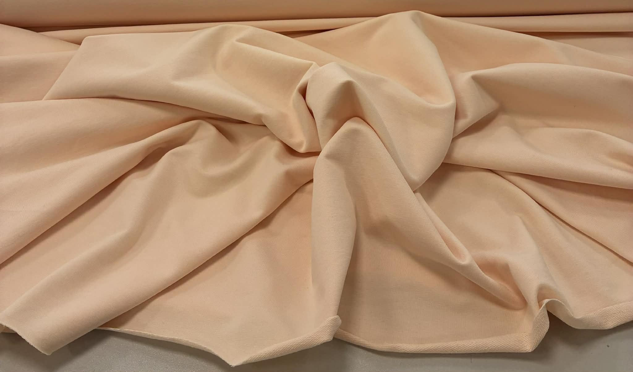 Kilpinis trikotažas PALE PEACH, 240 g/m2