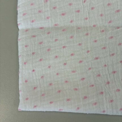Medvilninis double gauze muslinas Baltas su rožiniais taškiukais