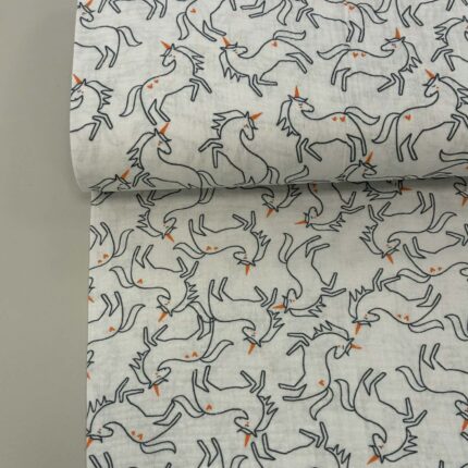 Medvilninis double gauze muslinas Balti vienaragiai