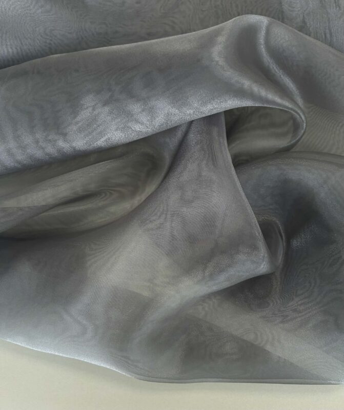 Organza Tamsiai pilka 17