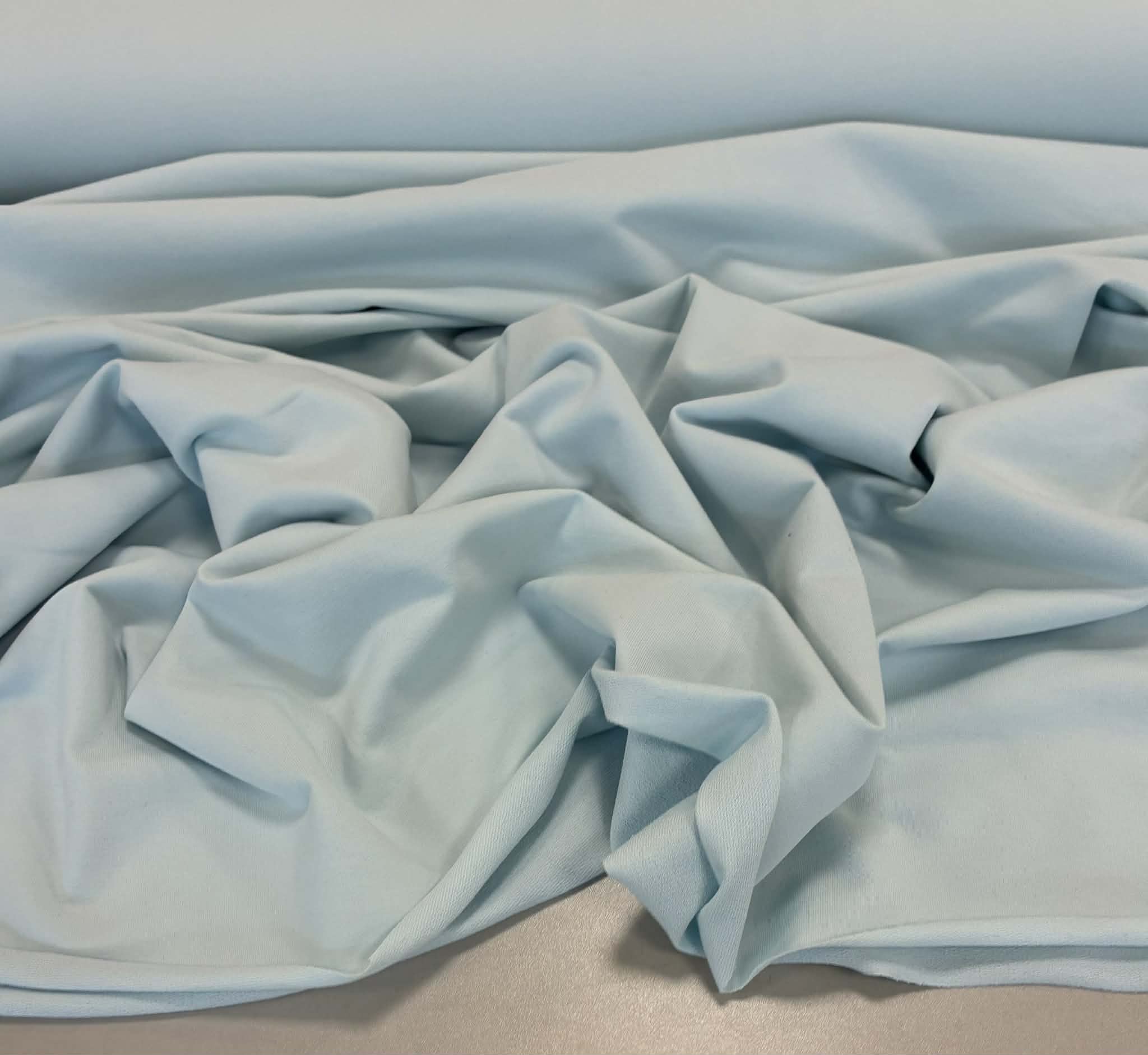 Kilpinis trikotažas DELICATE BLUE, 240 g/m2