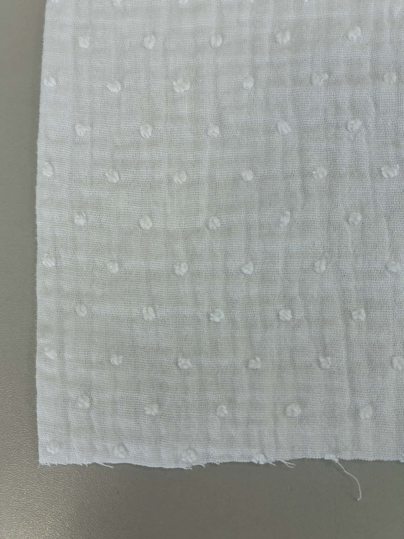 Medvilninis double gauze muslinas Baltas su taškiukais
