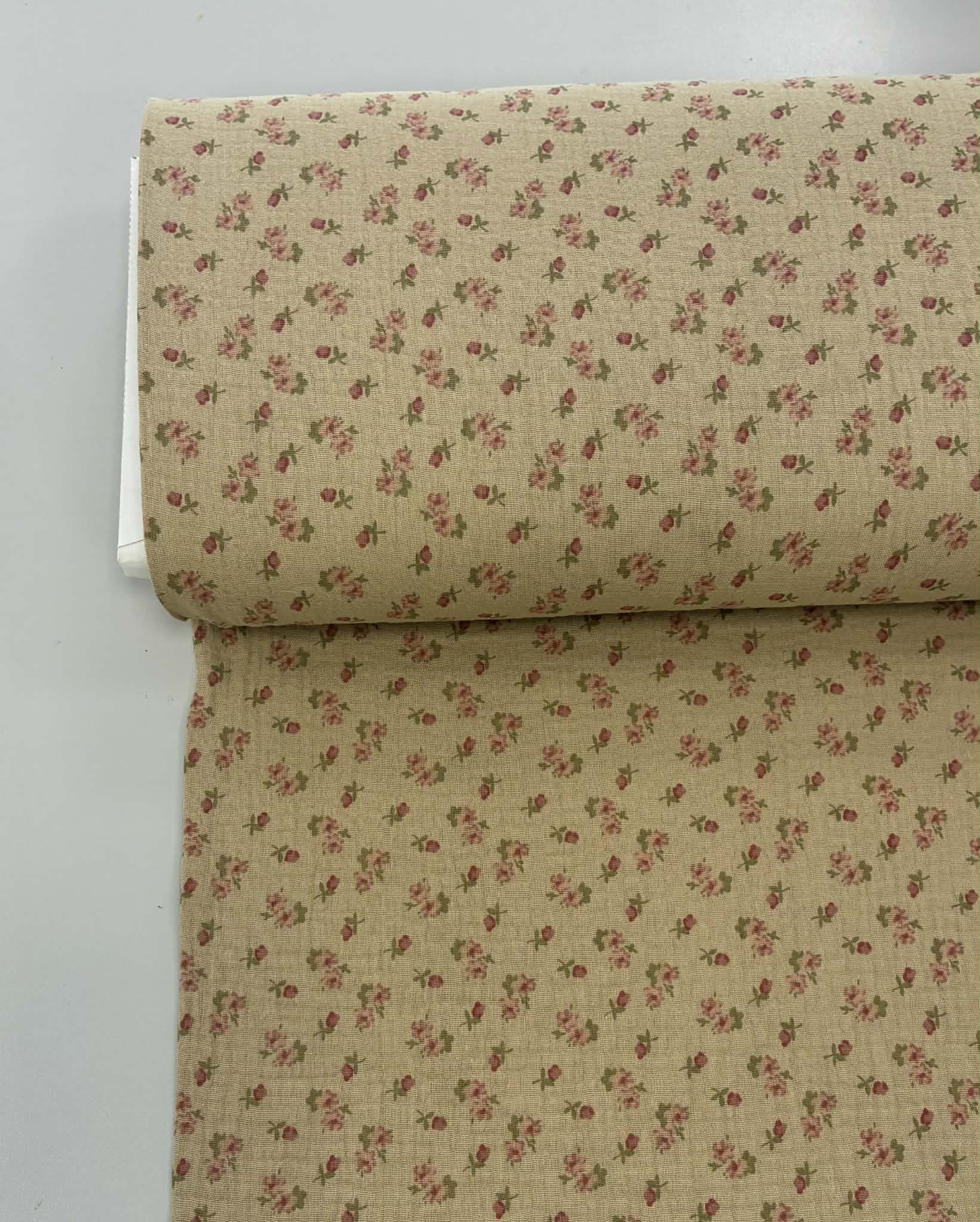 Medvilninis double gauze muslinas Smėlinis smulkios gėlytės