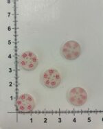 Saga su rožiniais drugeliais kraštuose, maža