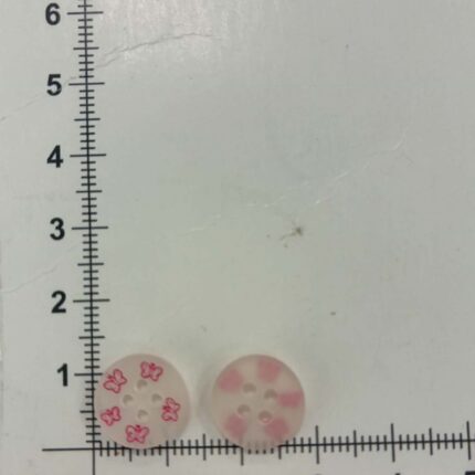 Saga su rožiniais drugeliais kraštuose, maža