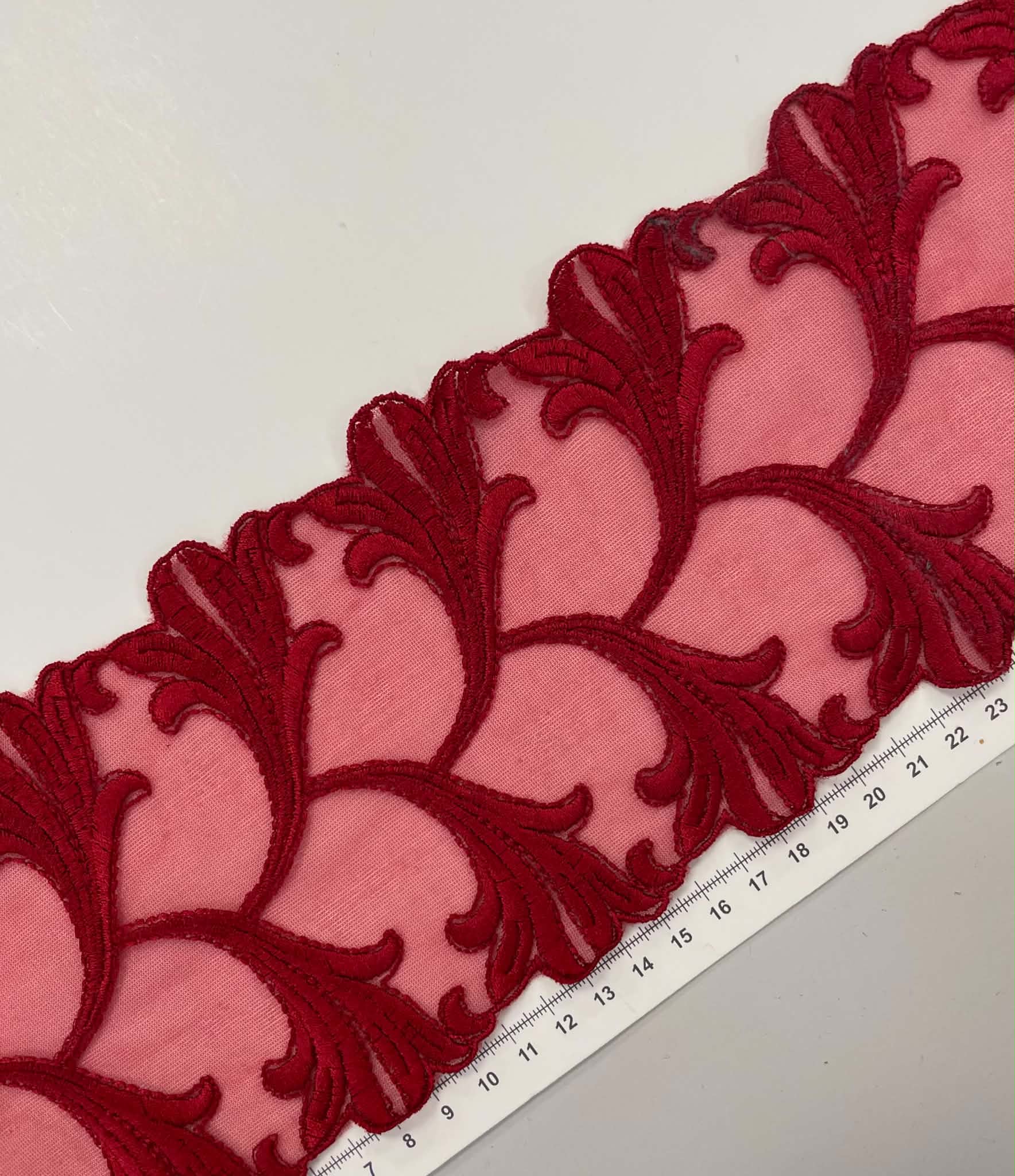 Elastinis nėrinys Raudonas GIP-110