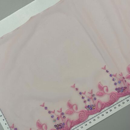 Elastinis nėrinys Rožiniai ornamentai GIP-132