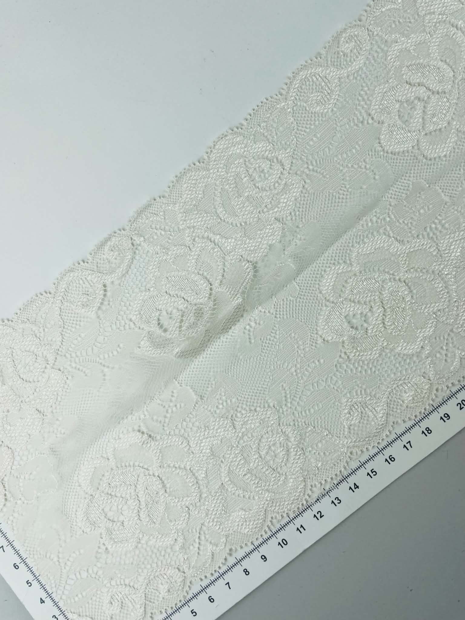 Elastinis nėrinys Kreminis GIP-162