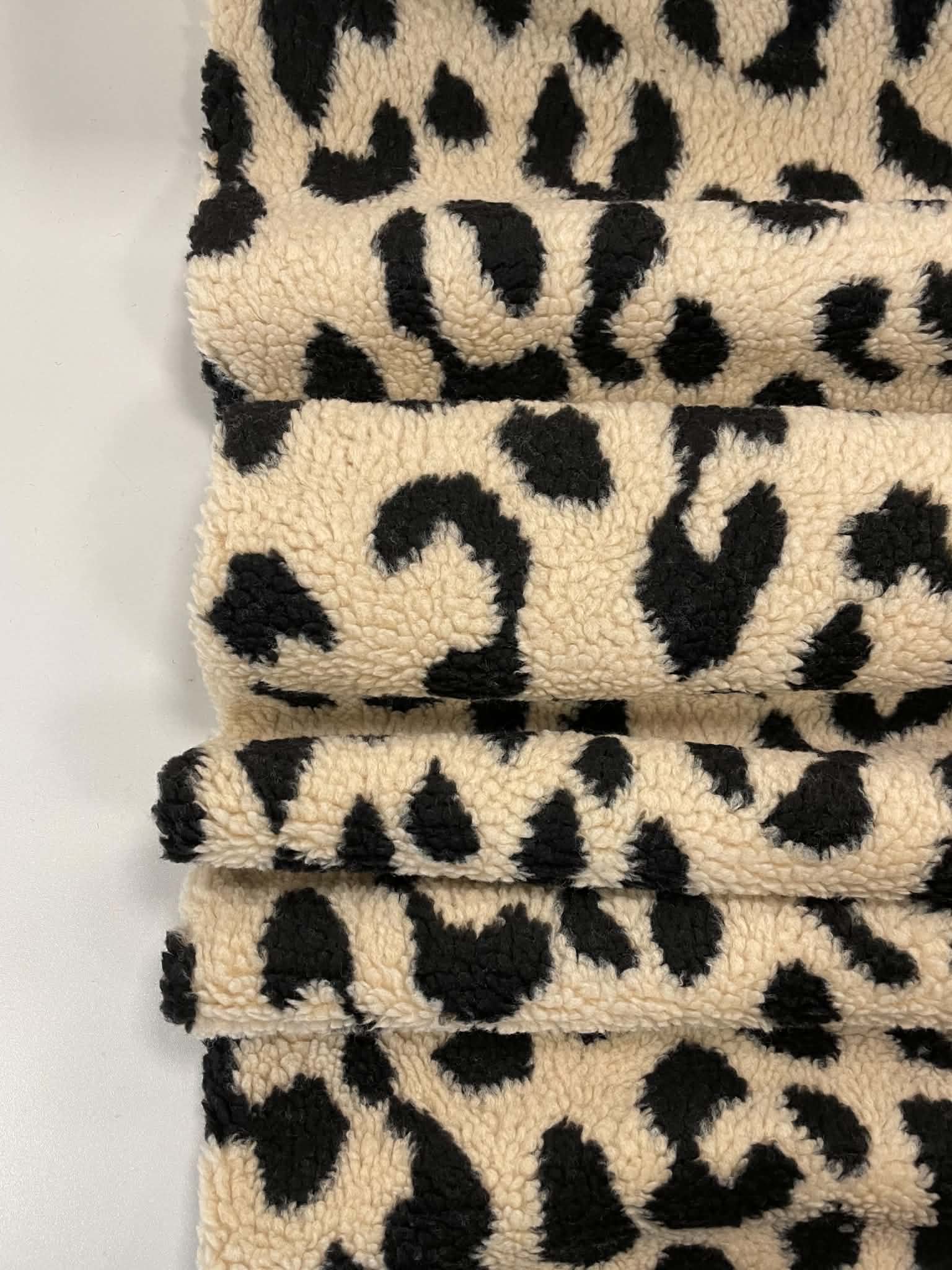 Teddy medžiaga Smėlinis leopardas 08-01